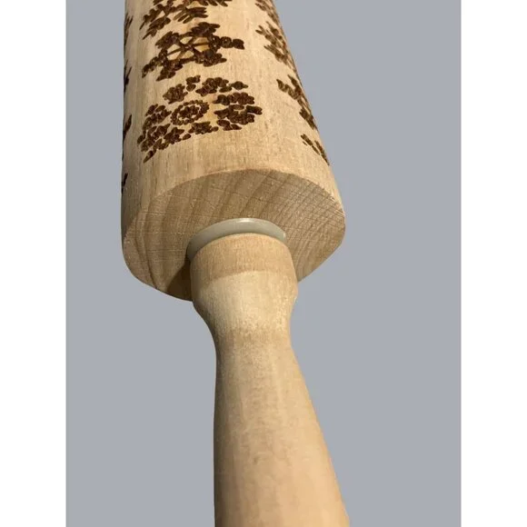 Engraved Cookie Rolling Pin Snowflake Pattern Handmade Wooden Rolling Pin - Picture 4 of 8